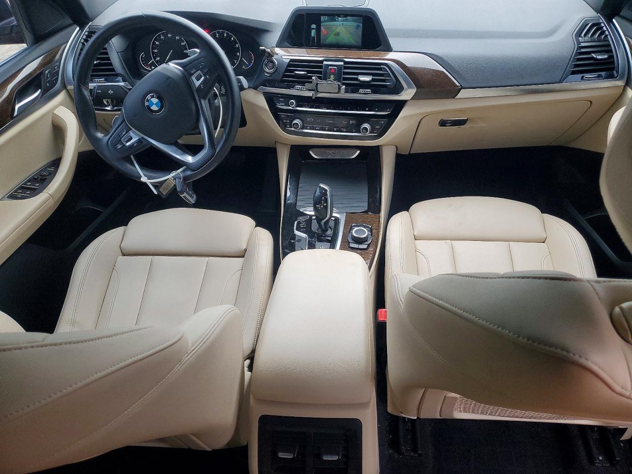 VIN 5UXTR7C59KLR48058 2019 BMW X3