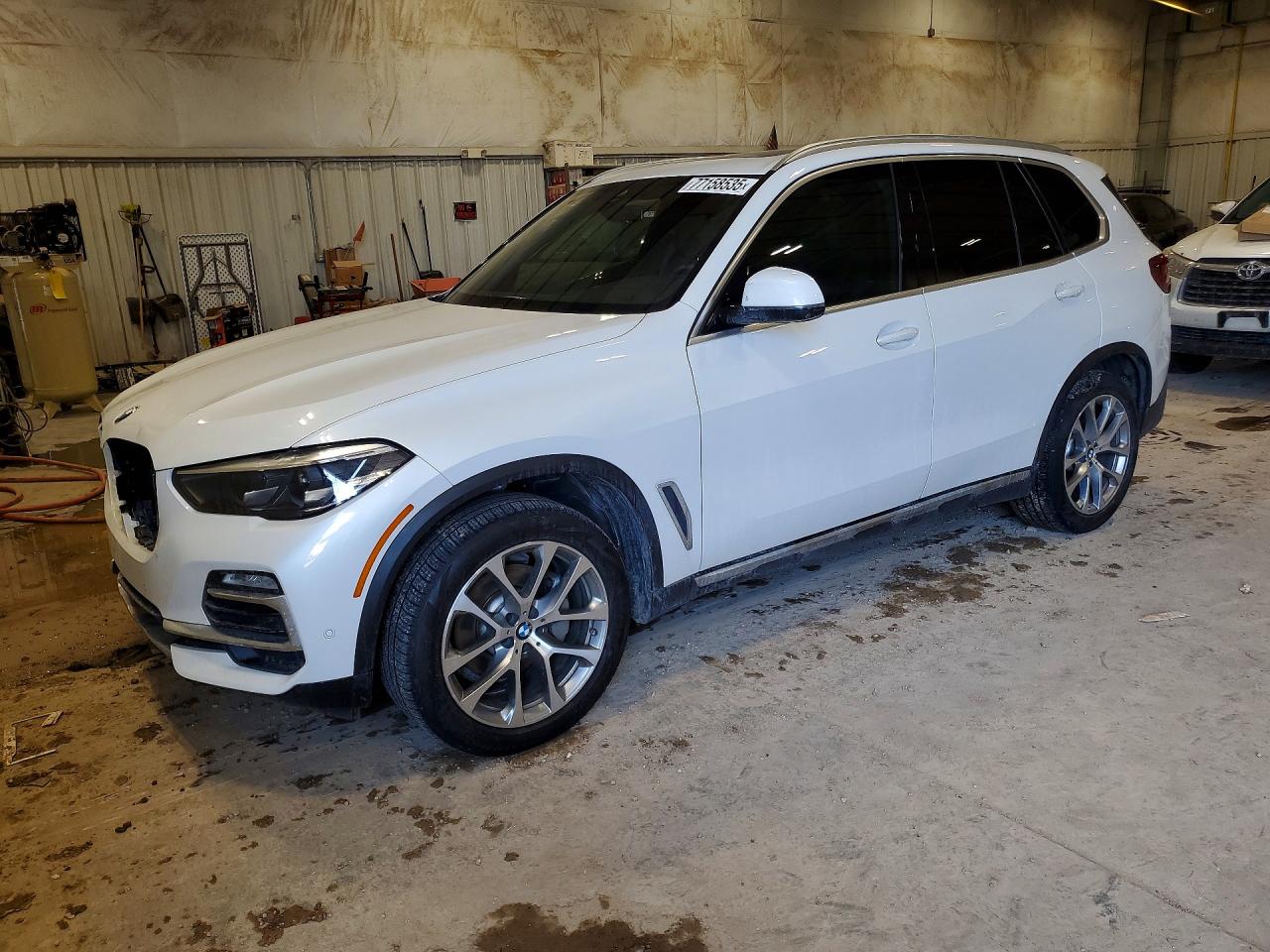 VIN 5UXCR6C01L9B89325 2020 BMW X5 XDRIVE4