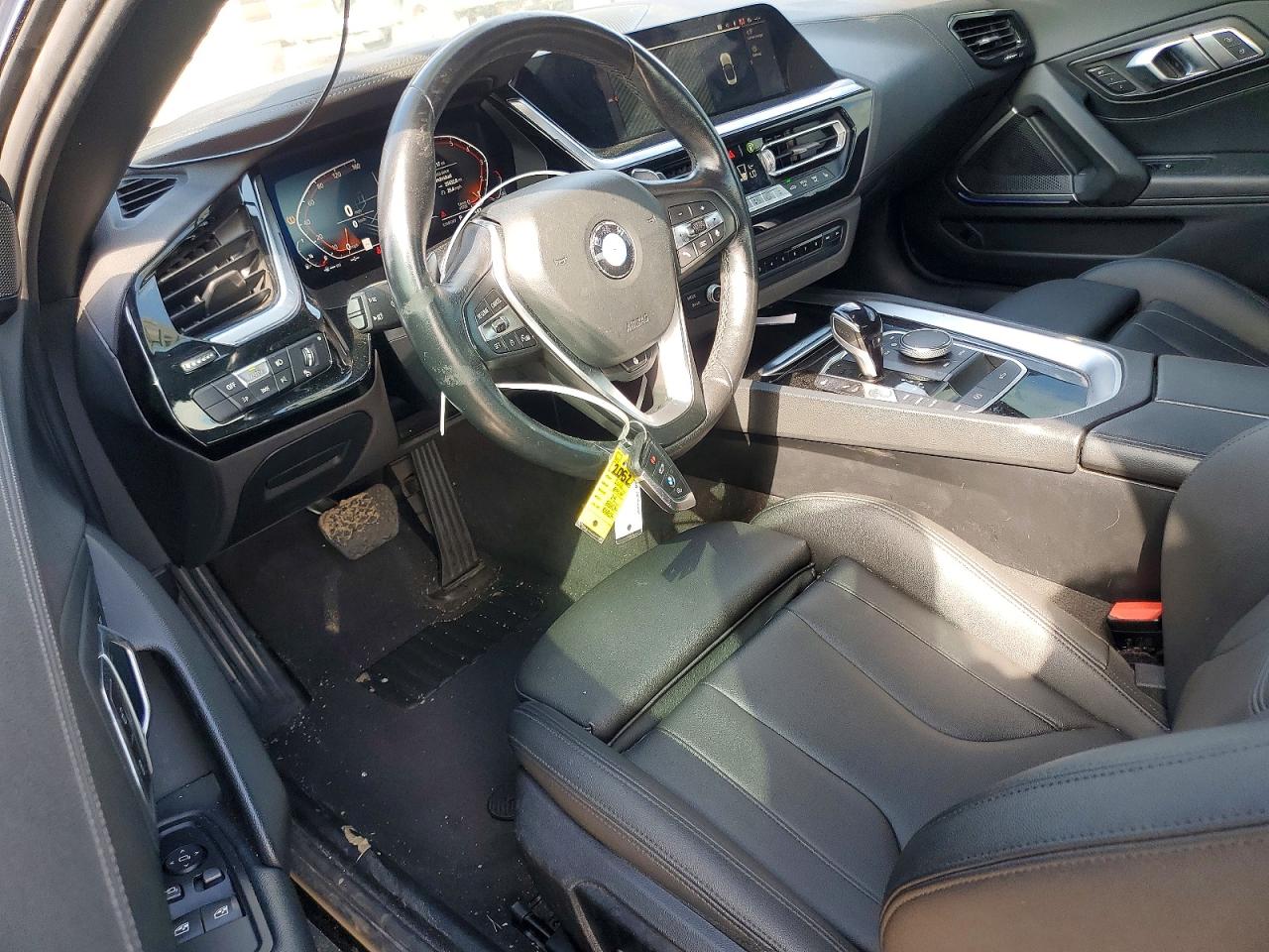 VIN WBAHF3C09NWX78782 2022 BMW Z4