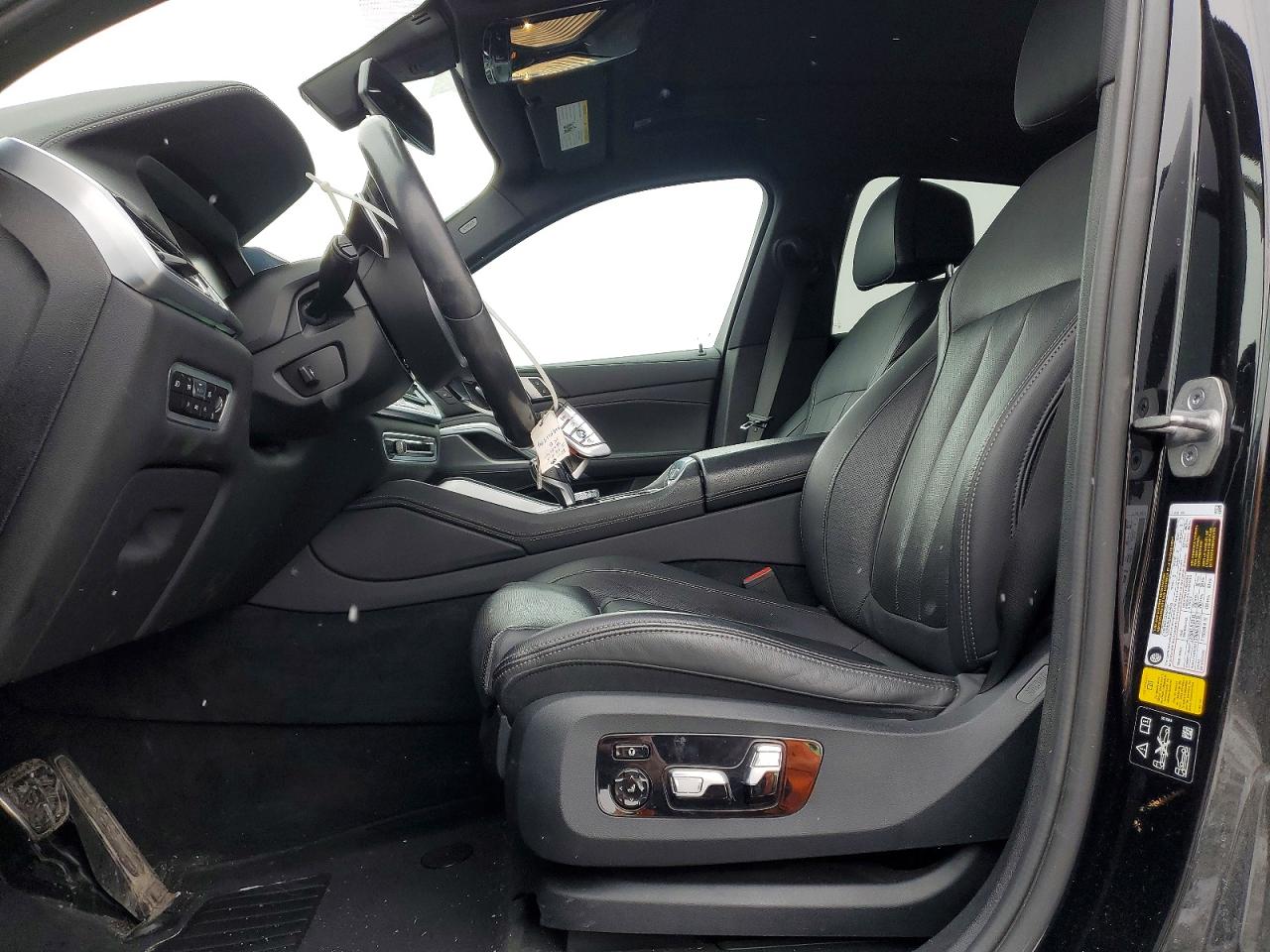VIN 5UXCY6C0XM9F11979 2021 BMW X6 XDRIVE4