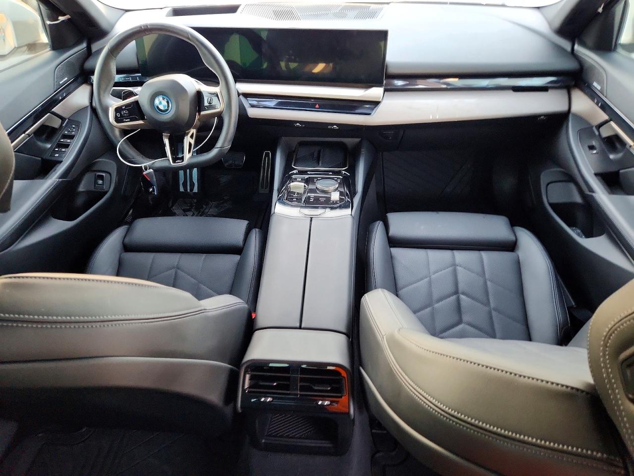 VIN WBY33FK07RCP61011 2024 BMW I5 EDRIVE