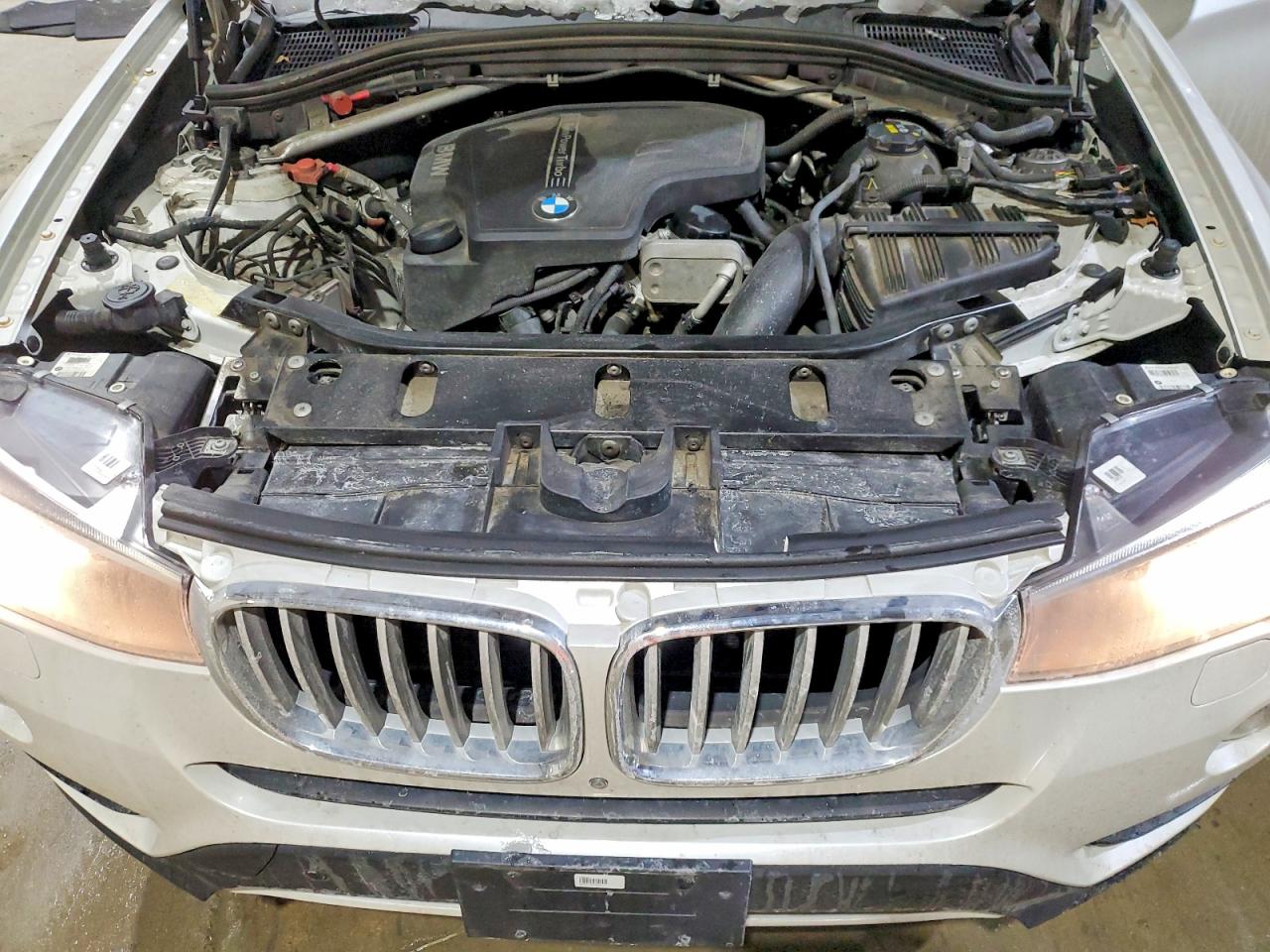 VIN 5UXWX9C38H0W71863 2017 BMW X3 XDRIVE2