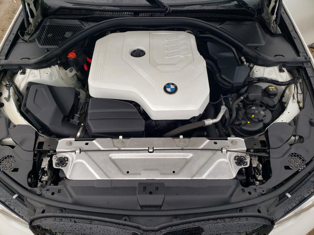 VIN 3MW5R7J06L8B13879 2020 BMW MOTORRAD 330