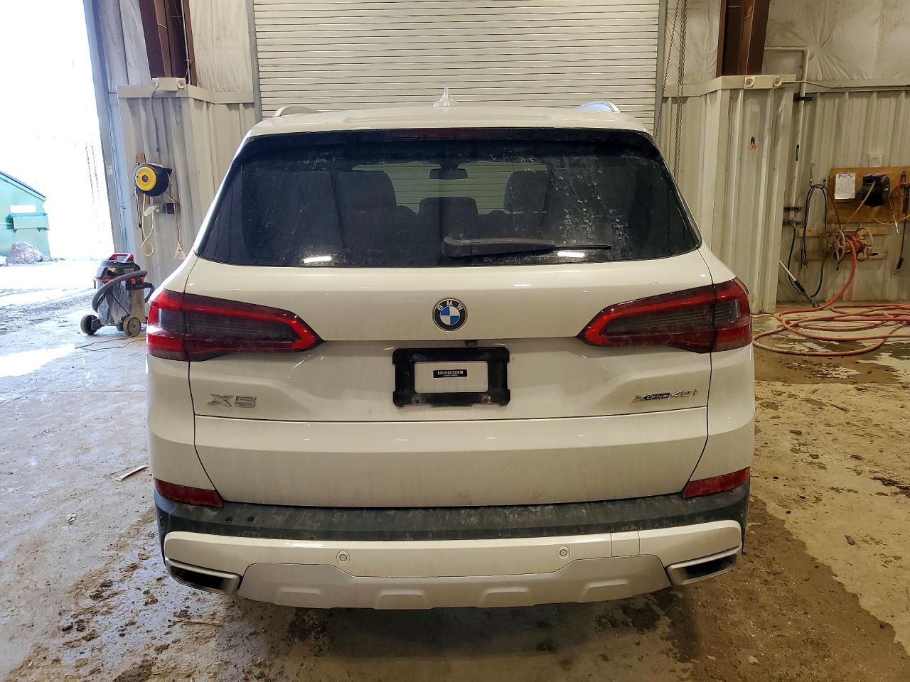 VIN 5UXCR6C01L9B89325 2020 BMW X5 XDRIVE4