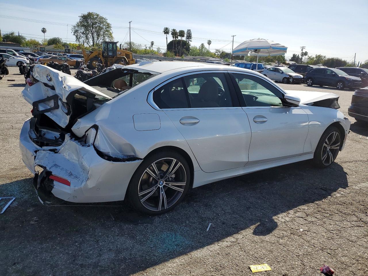 VIN 3MW69FF09R8D88937 2024 BMW MOTORRAD 330I