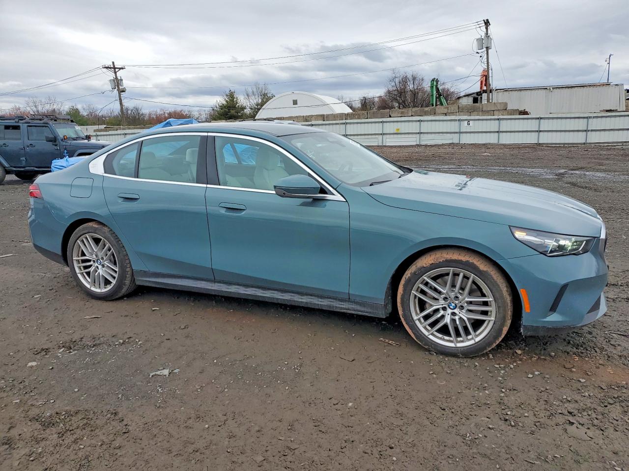 VIN WBA53FJ00SCT65758 2025 BMW 530