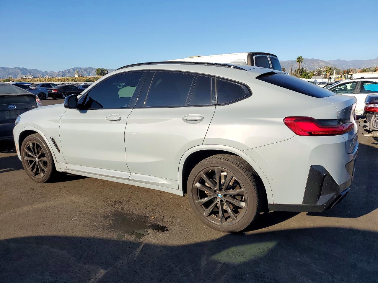 VIN 5UX33DT06P9S04894 2023 BMW X4