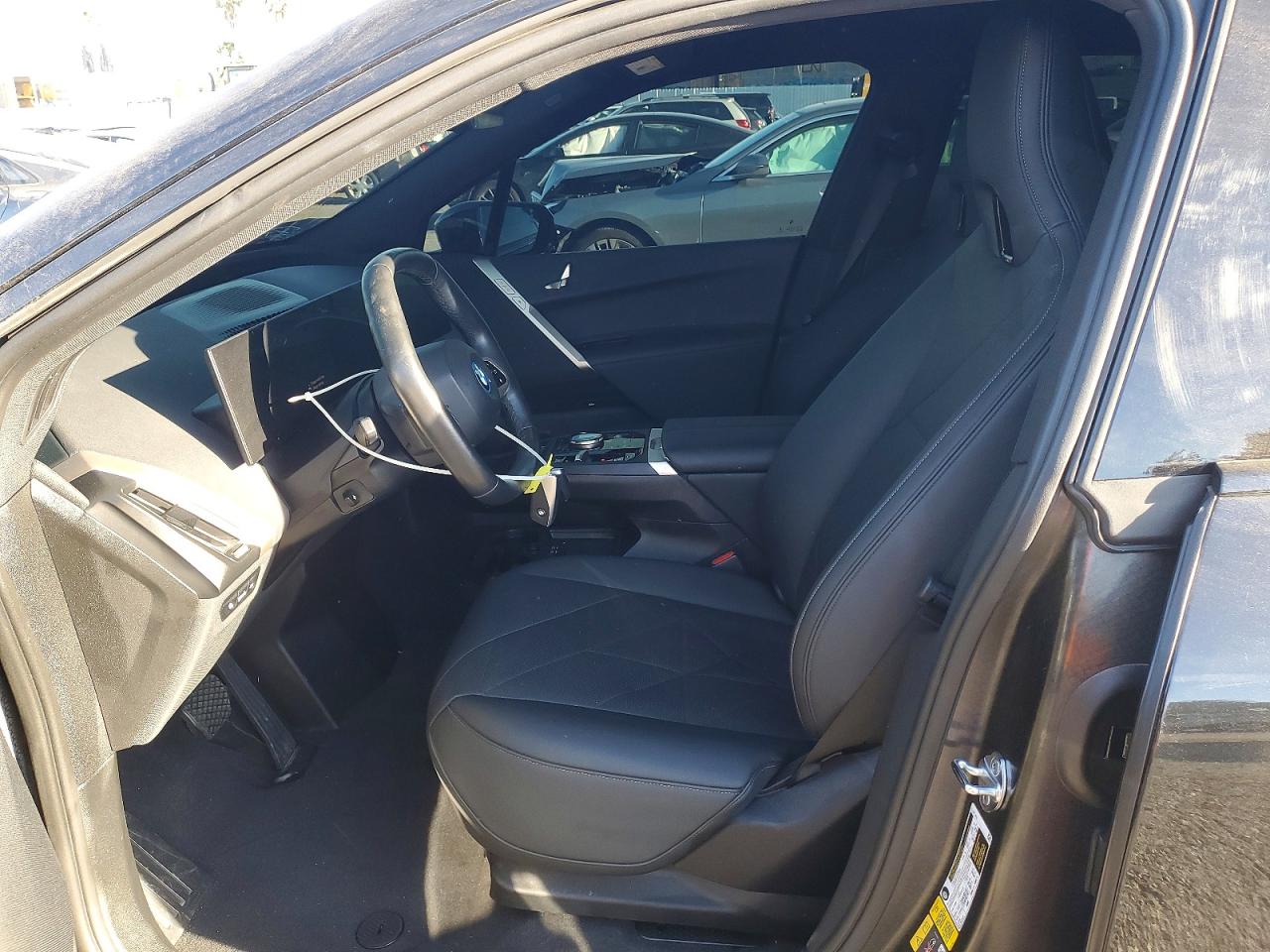 VIN WB523CF01RCN95800 2024 BMW IX