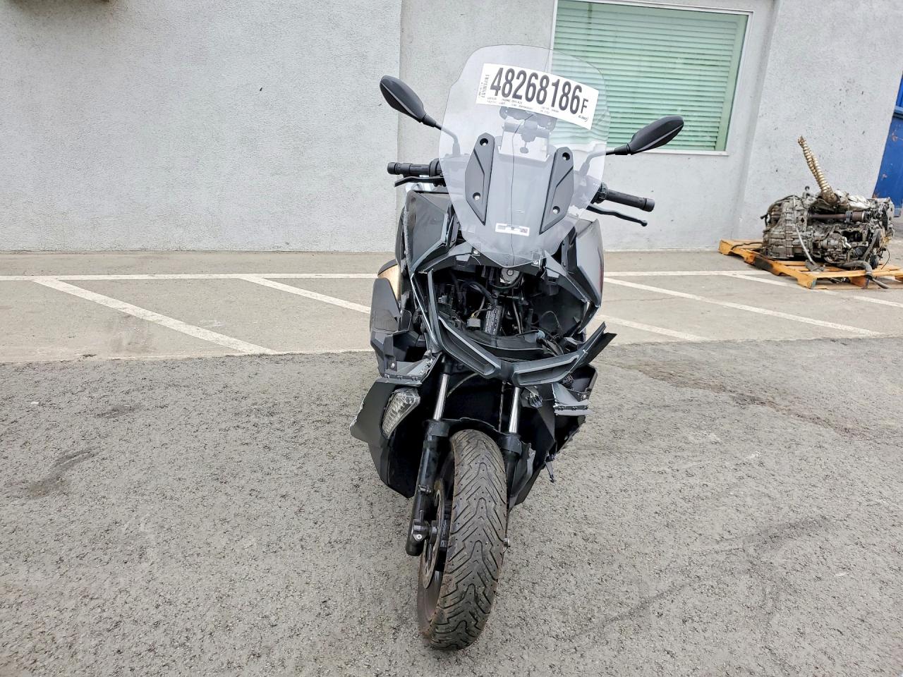 VIN WB40C630XPS911635 2023 BMW C 400