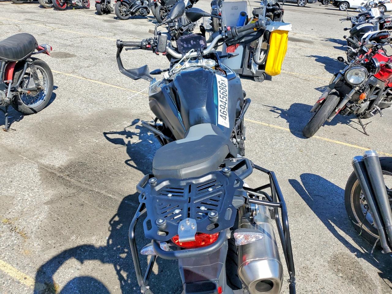 VIN WB10B190XKZ790728 2019 BMW F 850
