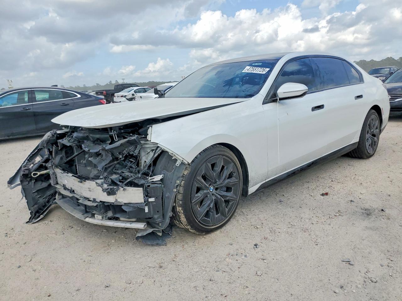 VIN WBA33EJ09PCM55158 2023 BMW 760