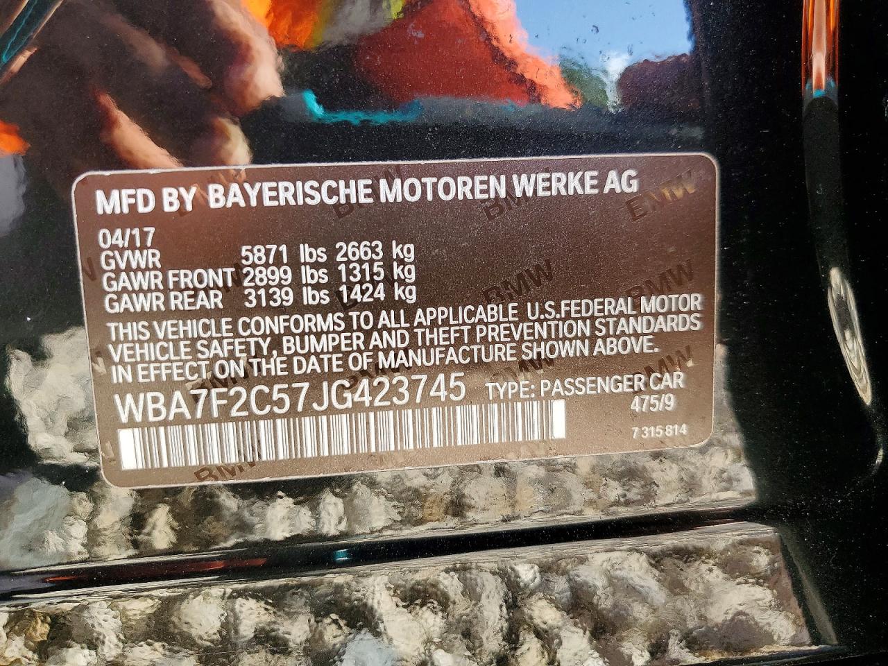 VIN WBA7F2C57JG423745 2018 BMW 750