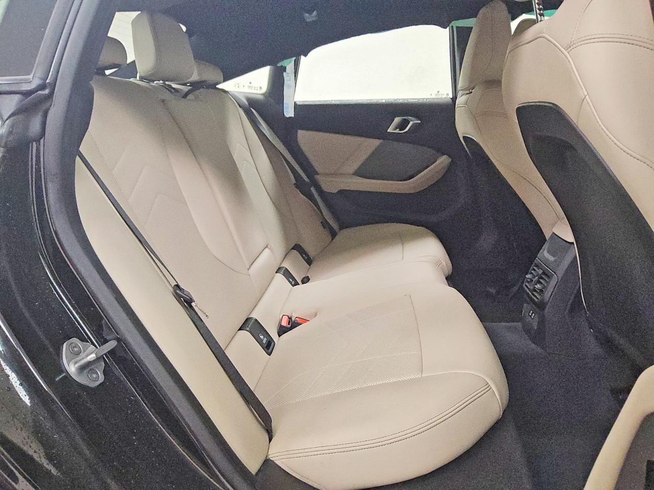 VIN WBA83GG06T7T53747 2026 BMW 228