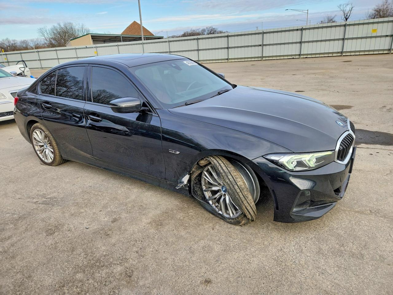 VIN 3MW39FS0XP8C91686 2023 BMW 330XE