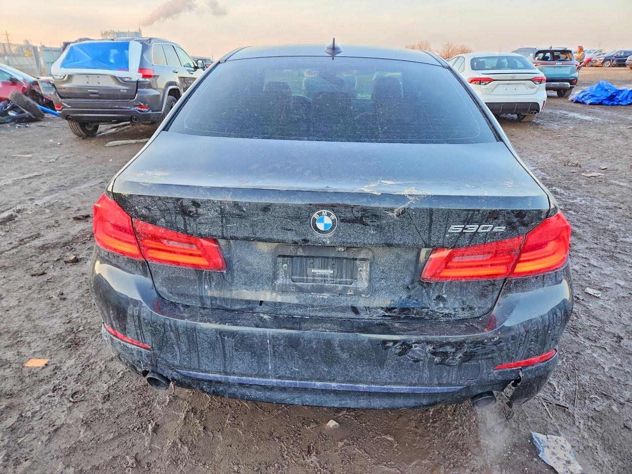 VIN WBAJB1C57JB374975 2018 BMW MOTORRAD 530XE