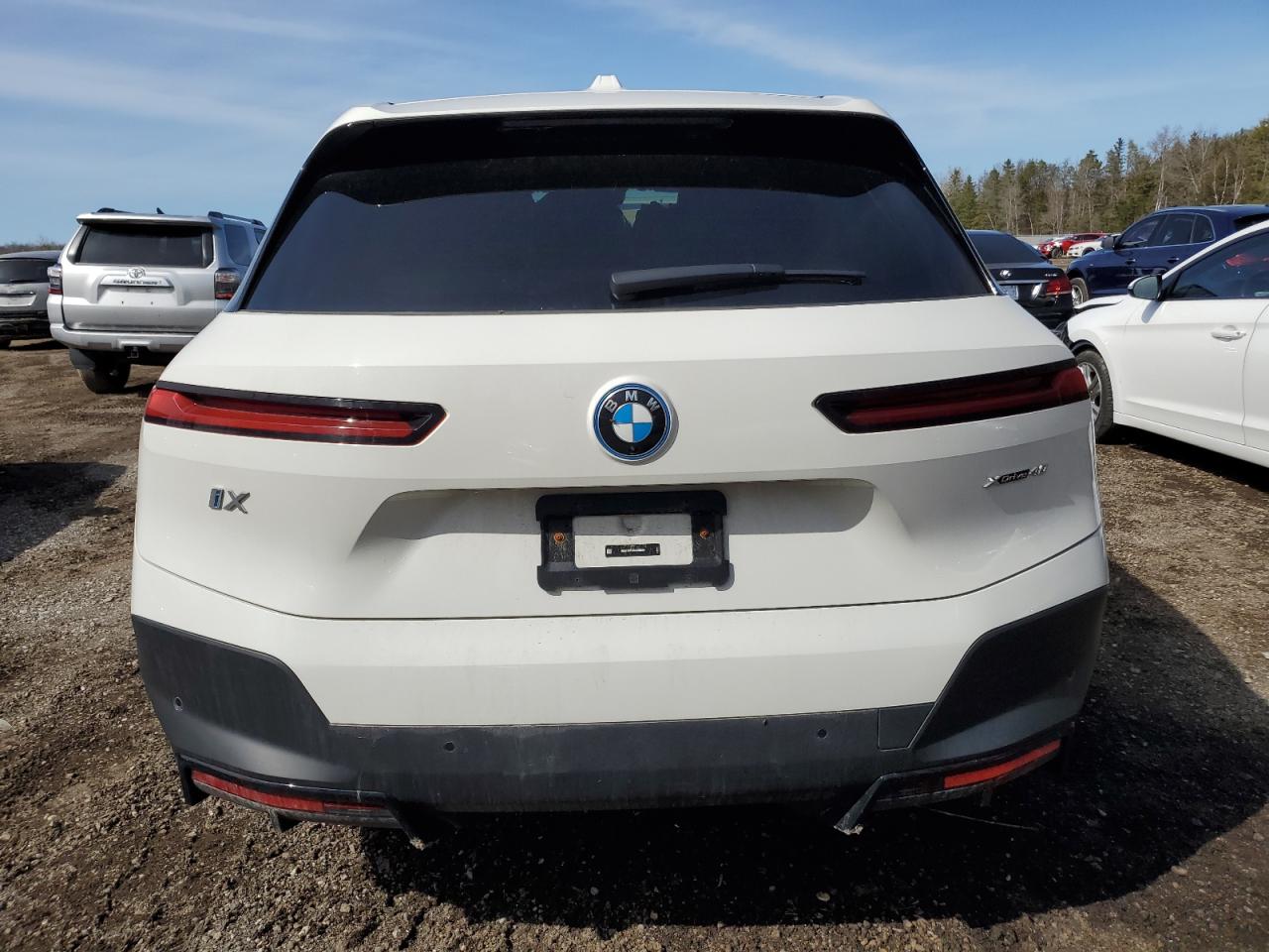 VIN WB513CF03RCN60834 2024 BMW IX XDRIVE4