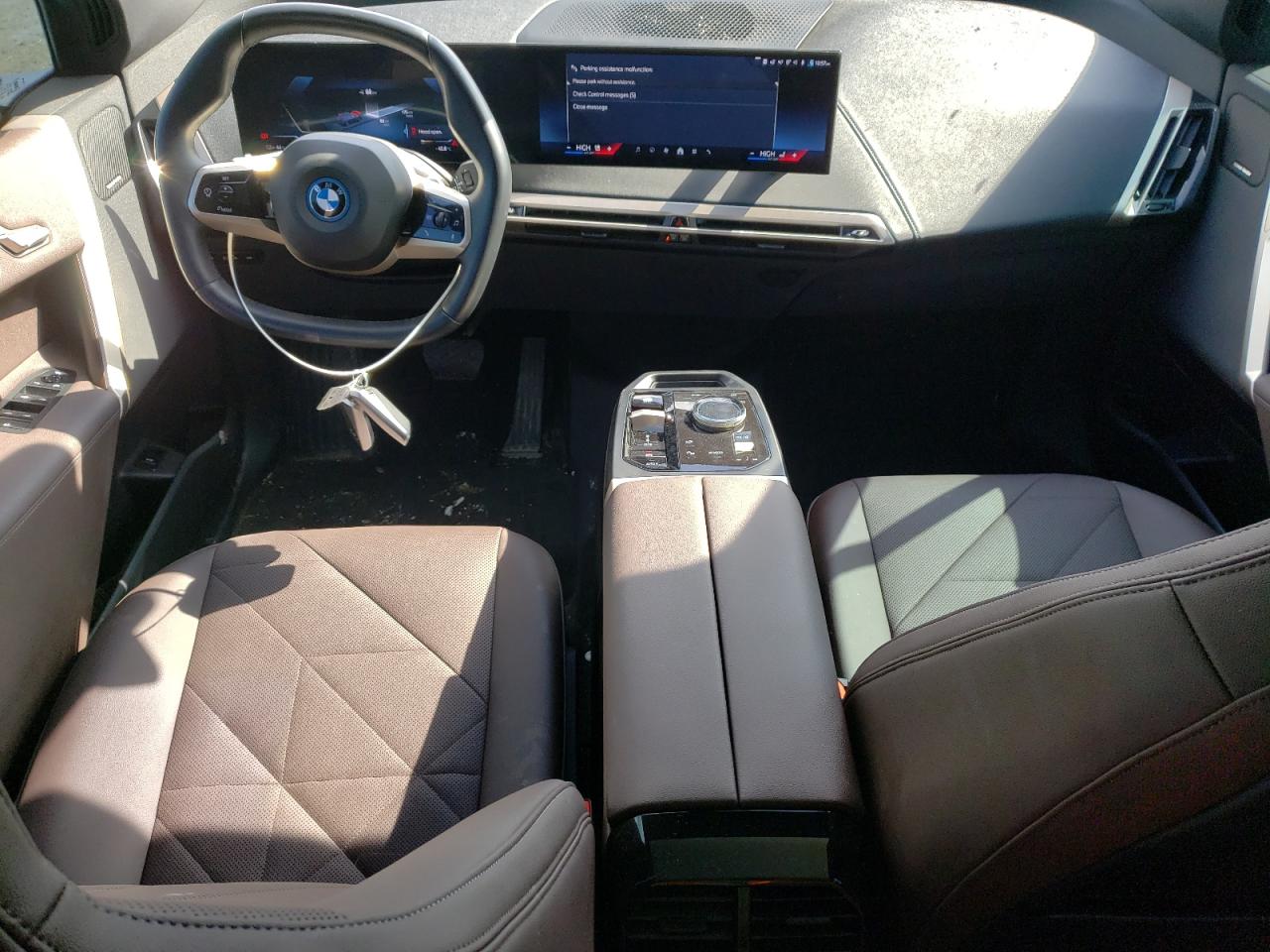 VIN WB513CF09RCP57457 2024 BMW IX XDRIVE4