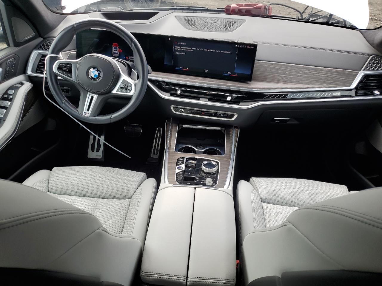 VIN 5UX33EM07P9P54139 2023 BMW X7 M60I