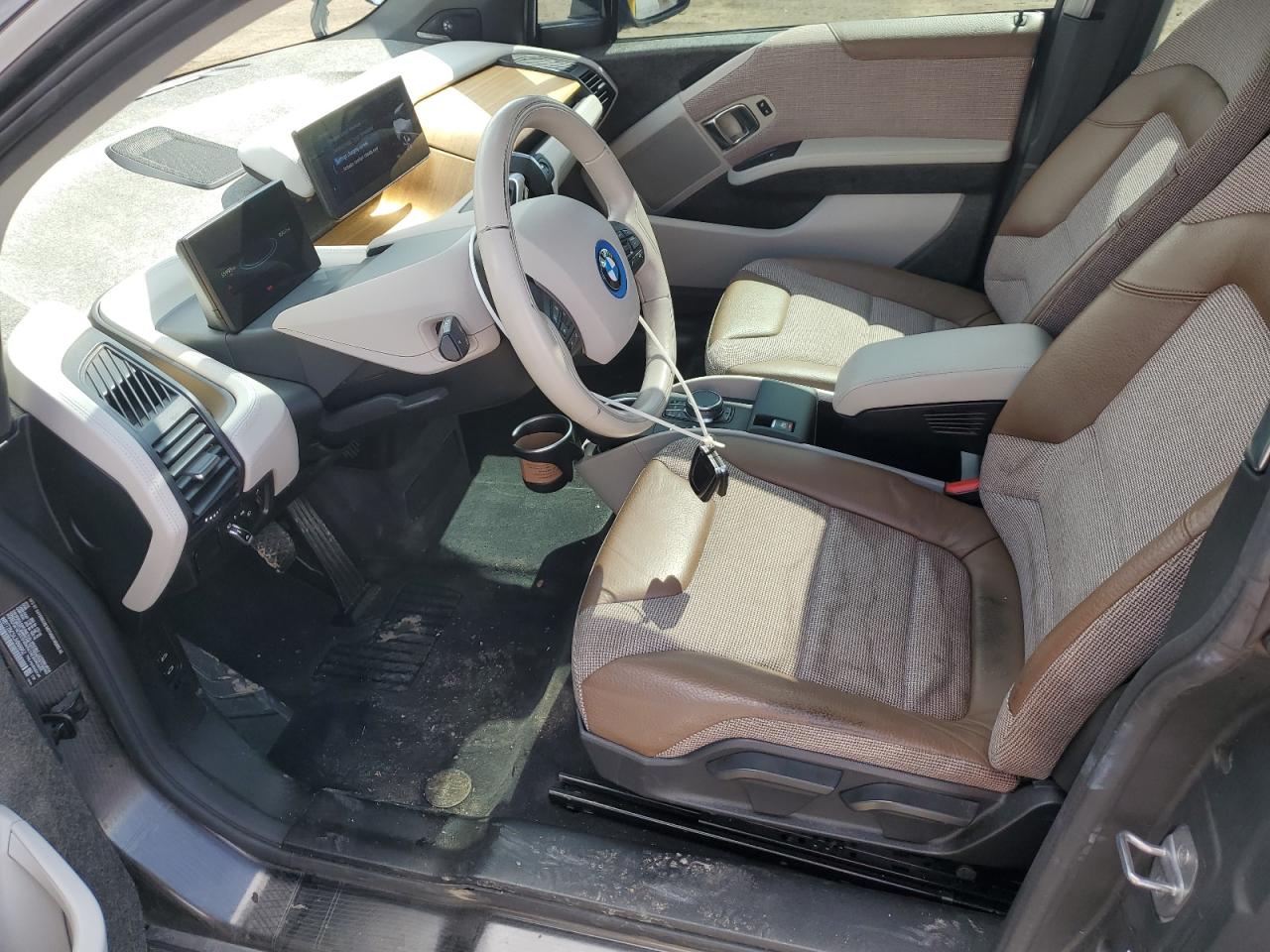 VIN WBY7Z6C5XJVB88952 2018 BMW I3 S BEV