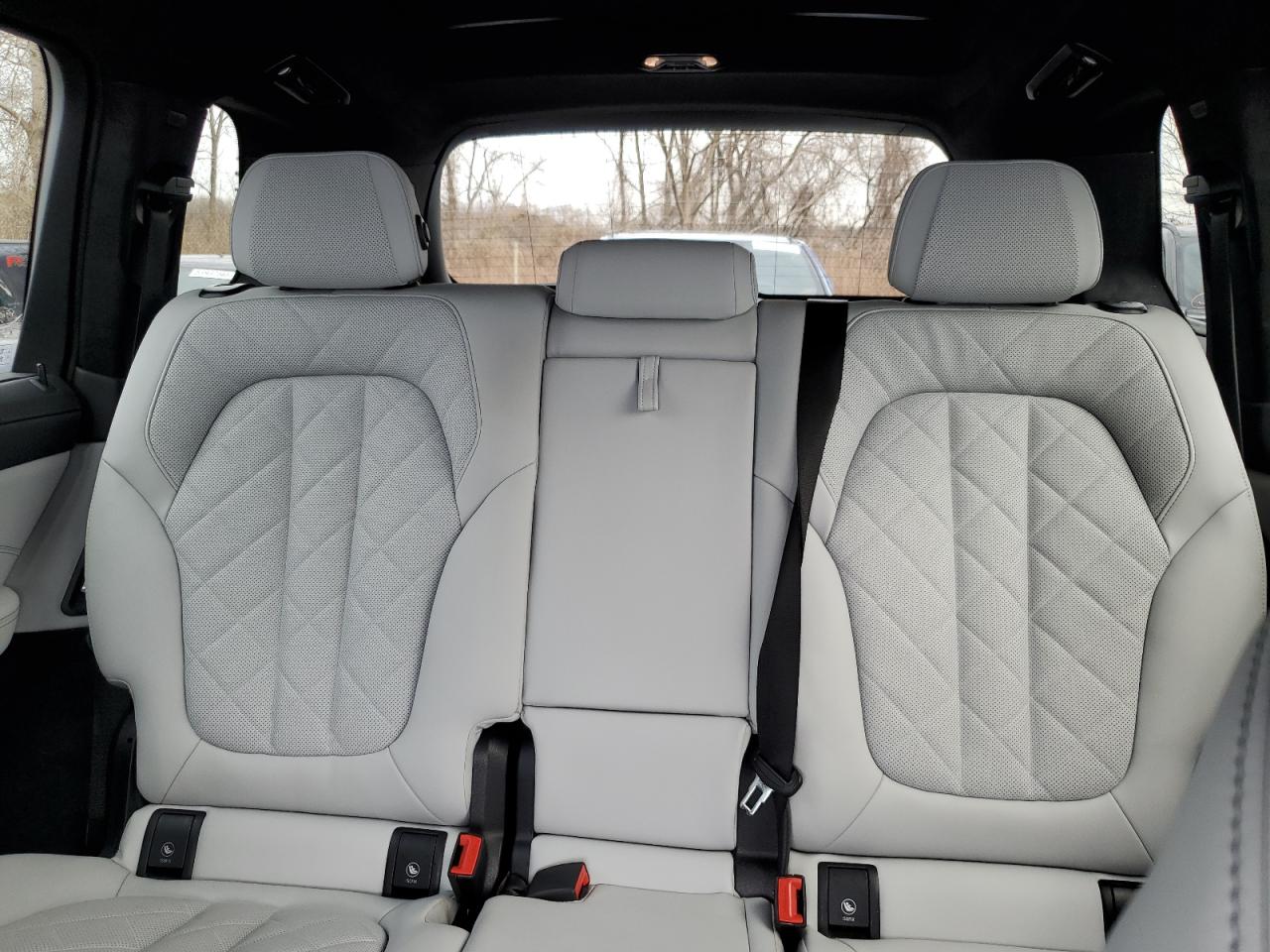 VIN 5UX33EM07P9P54139 2023 BMW X7 M60I