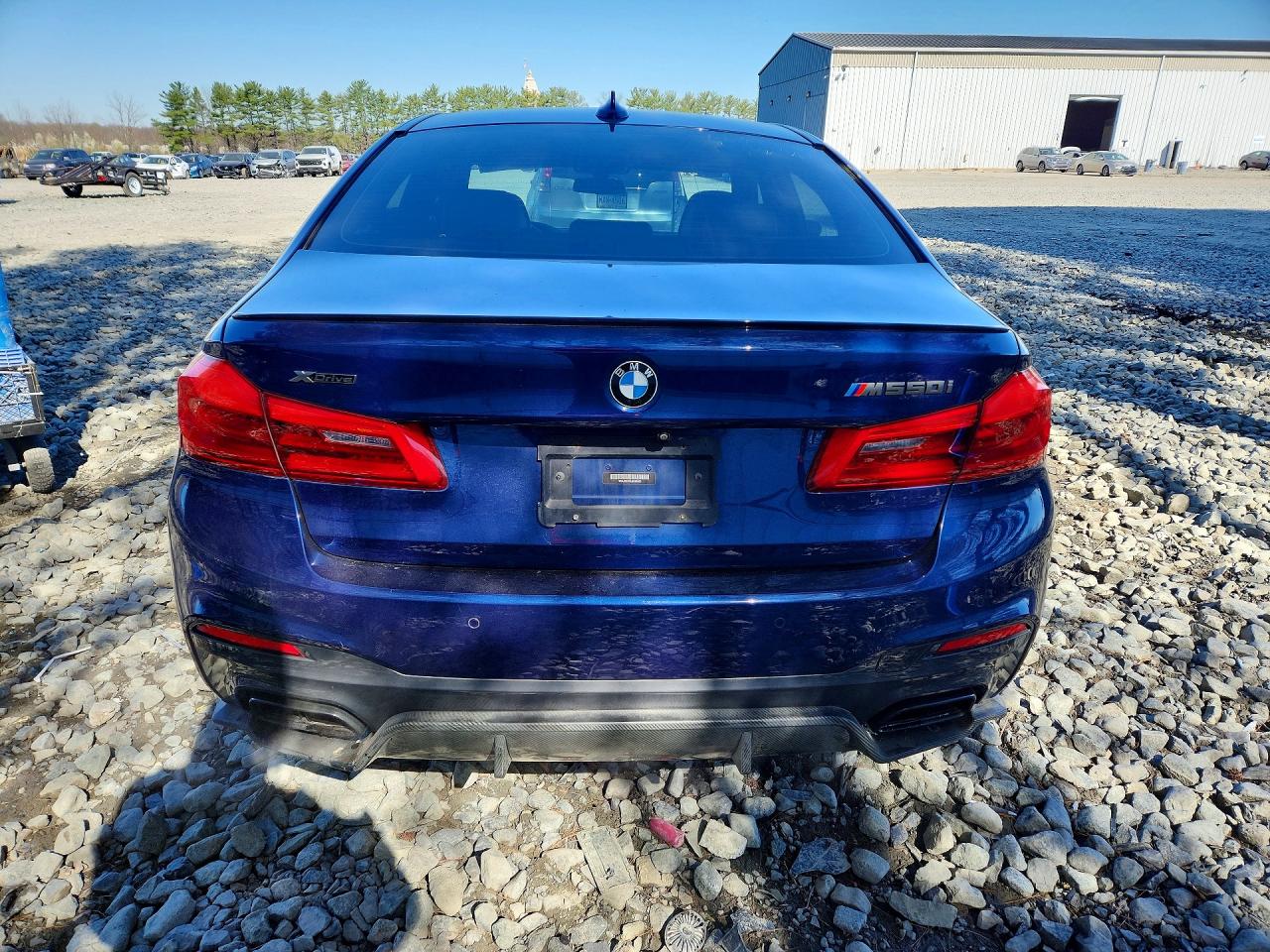 VIN WBAJB9C50JB286865 2018 BMW M550XI