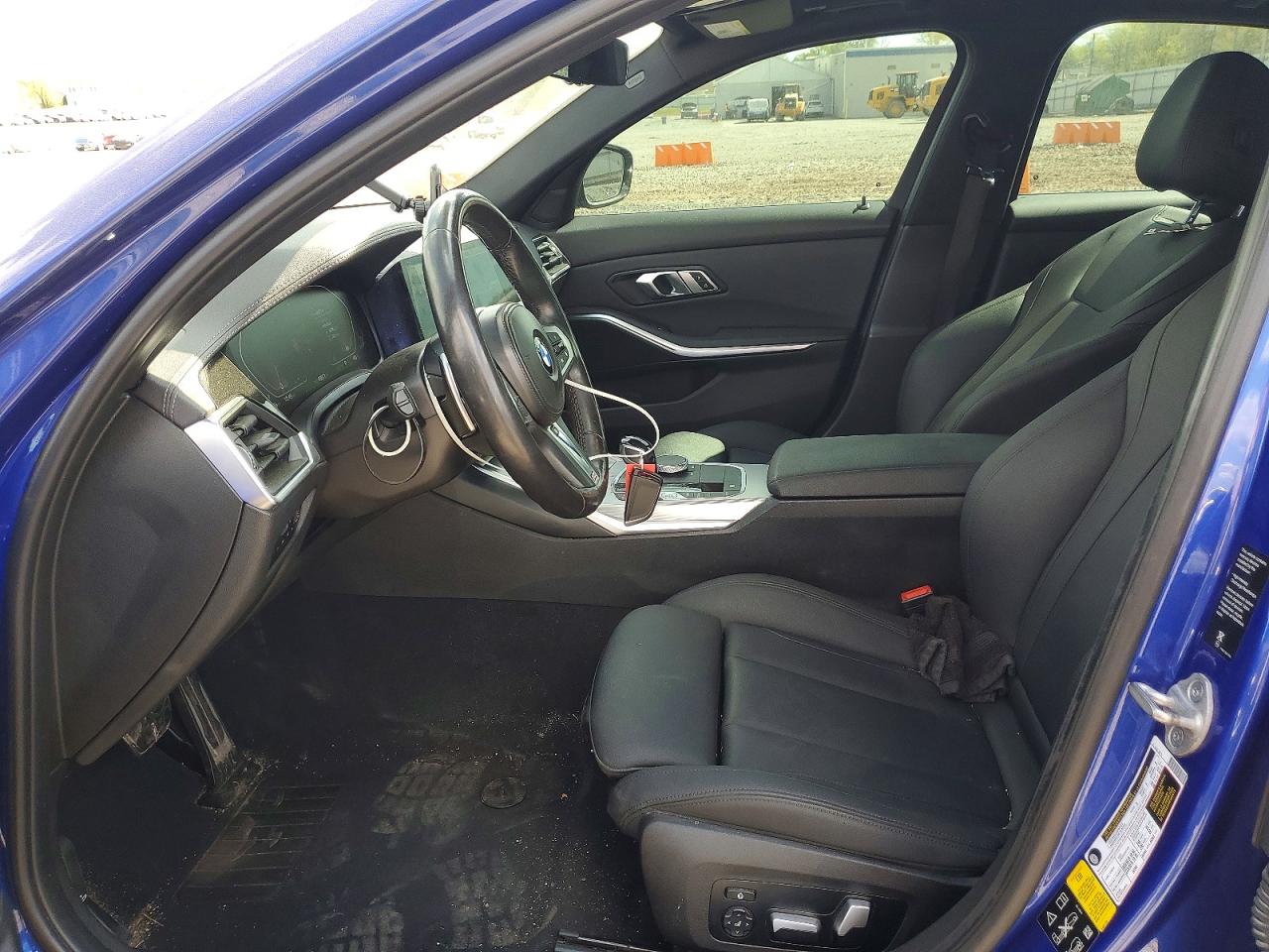 VIN 3MW5R7J02M8B73210 2021 BMW 330XI