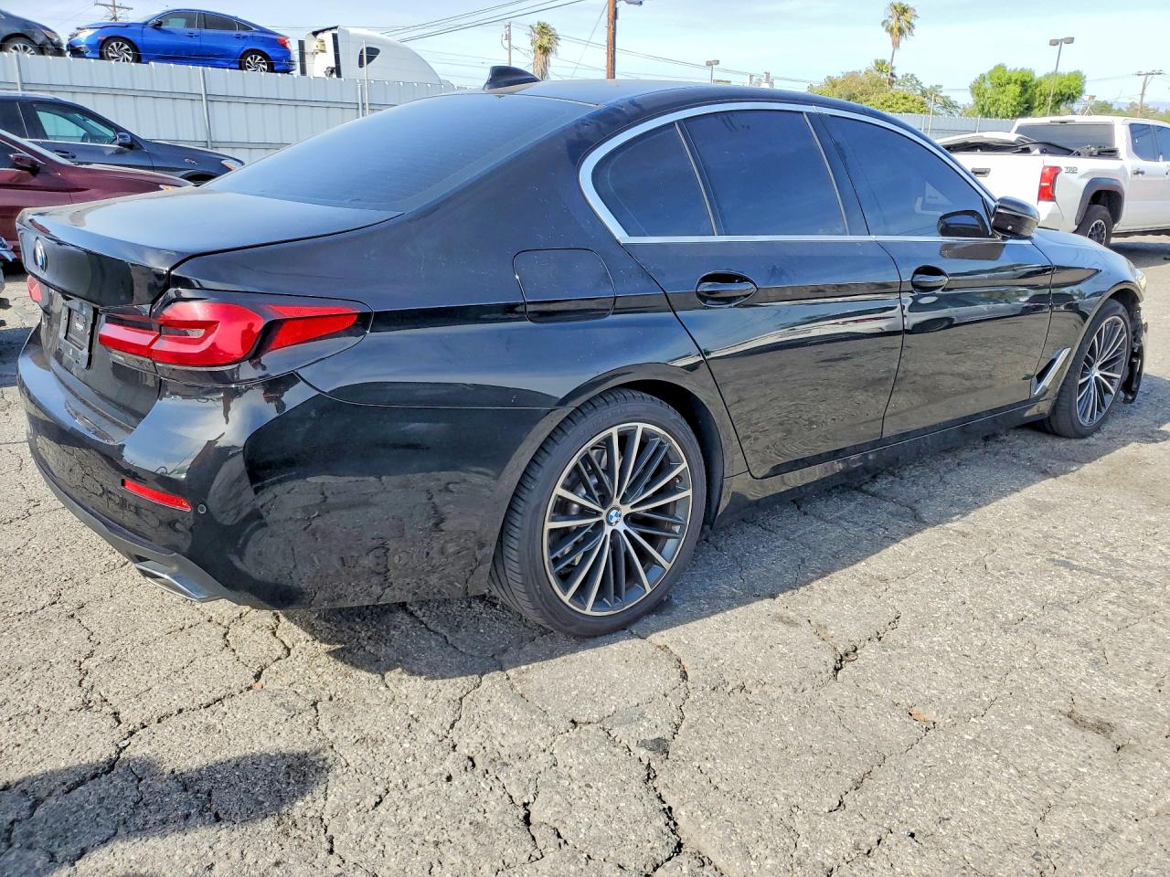 VIN WBA13AG02MCF46245 2021 BMW 530E