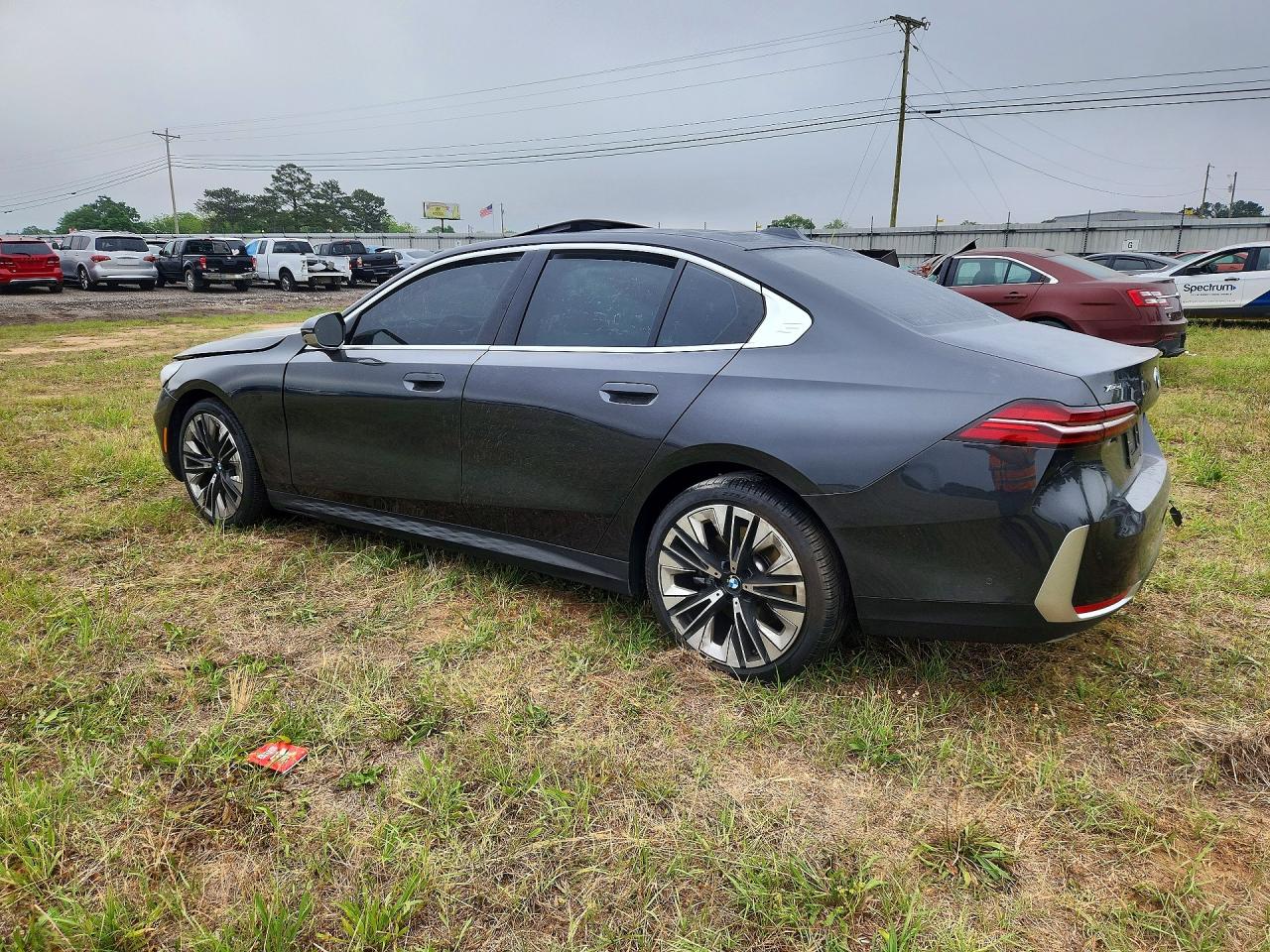 VIN WBA63FJ09SCU20499 2025 BMW 540