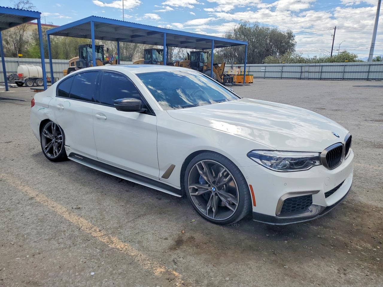 VIN WBAJB9C54KB464133 2019 BMW M550XI