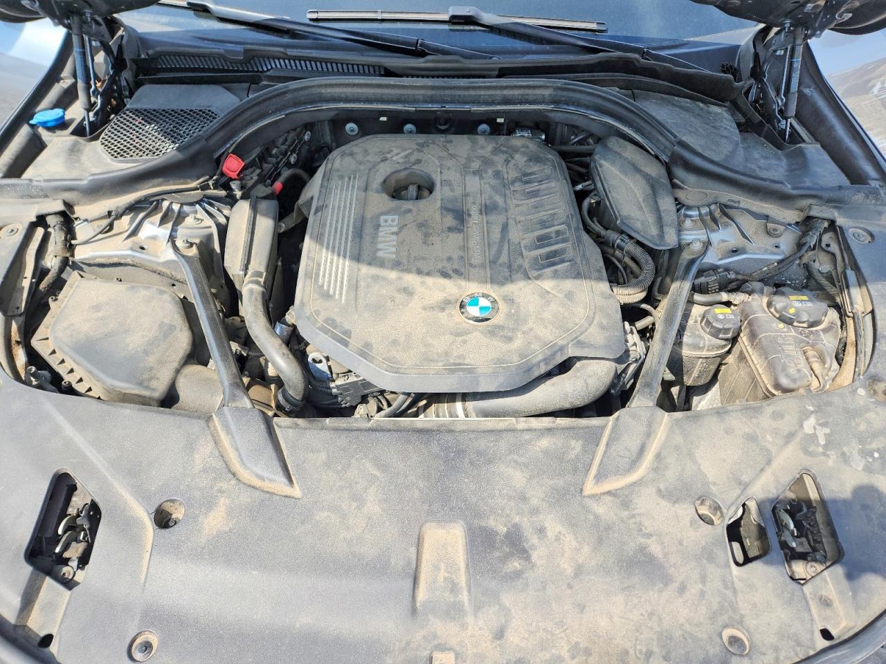 VIN WBAJV6C52JBJ99166 2018 BMW 640