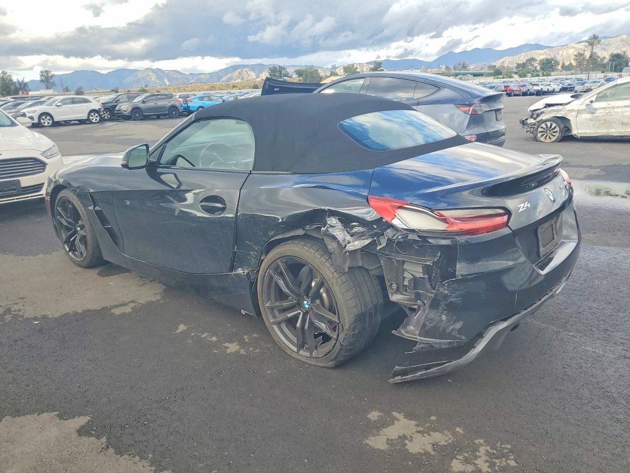 VIN WBAHF3C01NWX43475 2022 BMW Z4