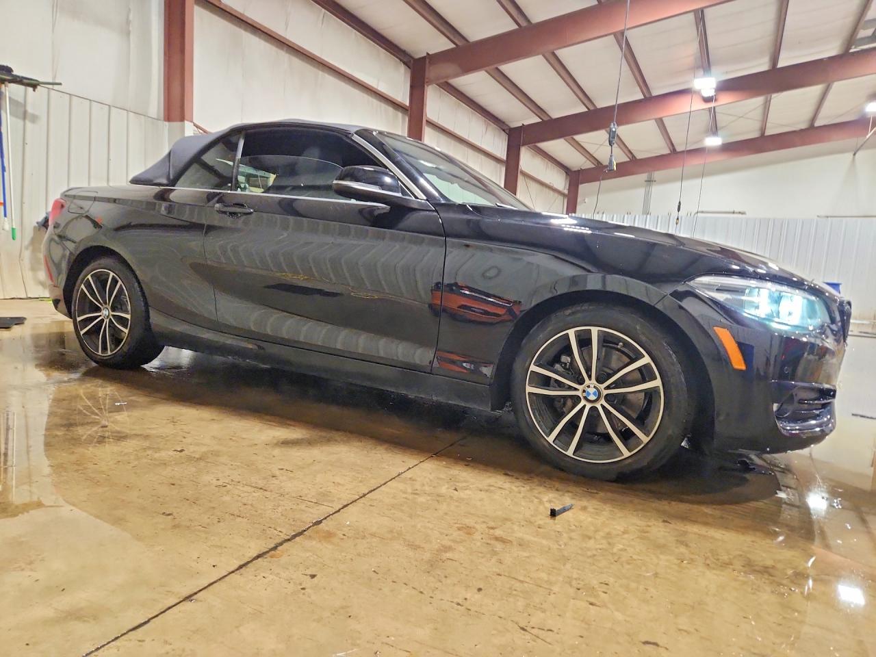 VIN WBA2K1C00L7G21156 2020 BMW 230XI