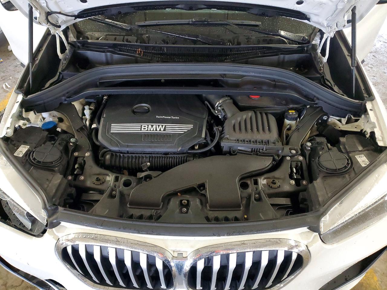VIN WBXJG9C01M3M76507 2021 BMW X1