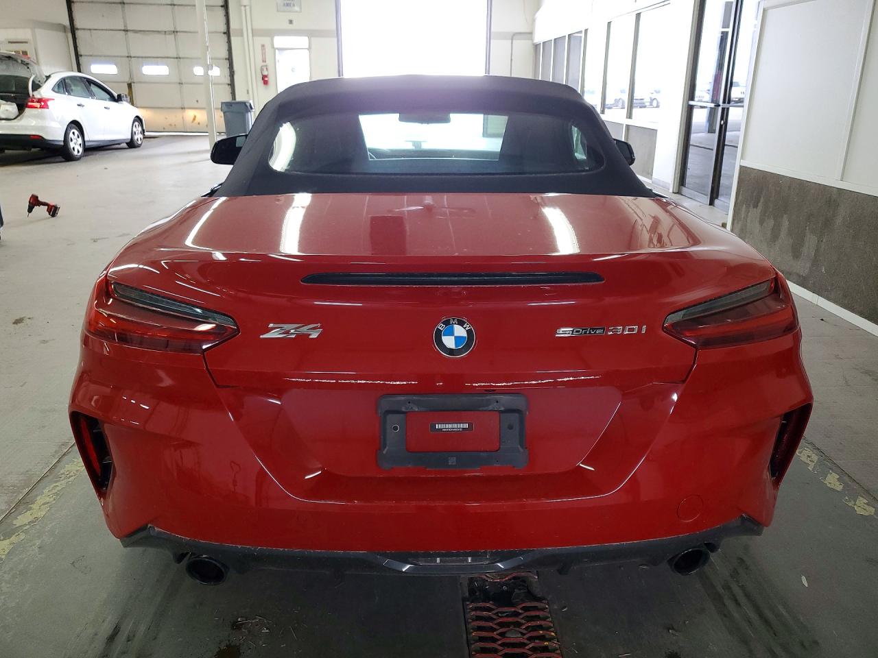 VIN WBAHF3C01MWX36122 2021 BMW Z4
