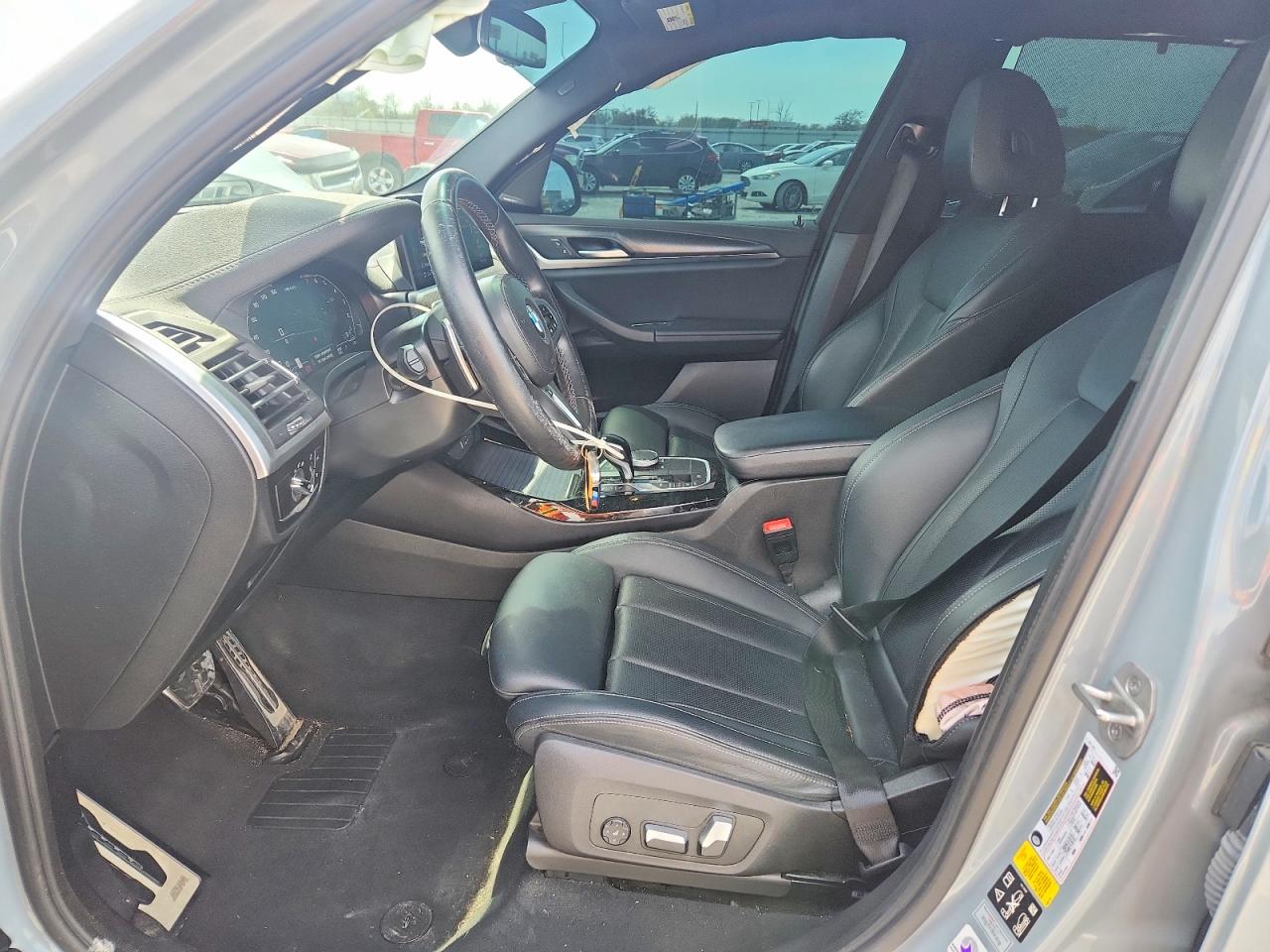 VIN 5UX83DP01P9P33878 2023 BMW X3
