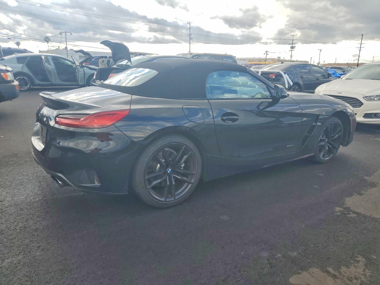VIN WBAHF3C01NWX43475 2022 BMW Z4