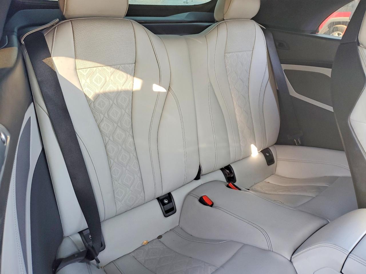 VIN WBSDZ0C01LCD77017 2020 BMW M8