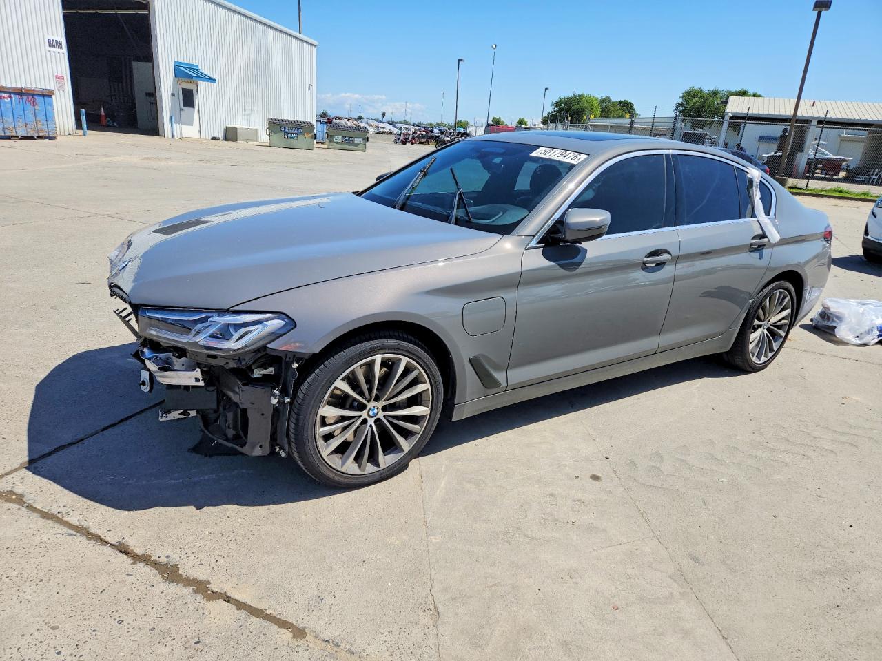 VIN WBA13AG01MCG44232 2021 BMW 530E
