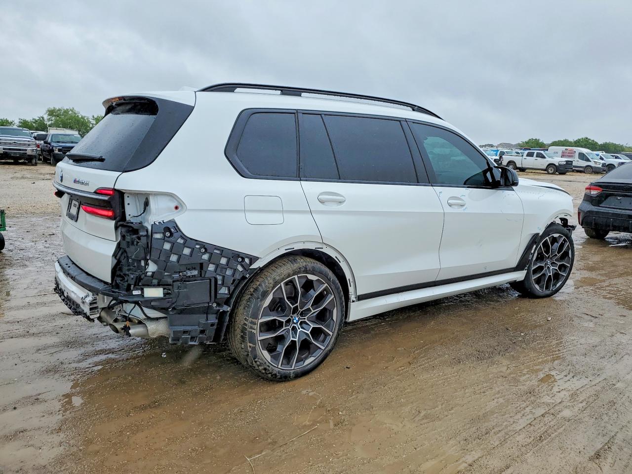 VIN 5UX33EM02S9Z88326 2025 BMW X7