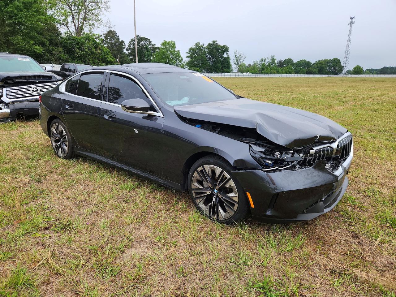 VIN WBA63FJ09SCU20499 2025 BMW 540