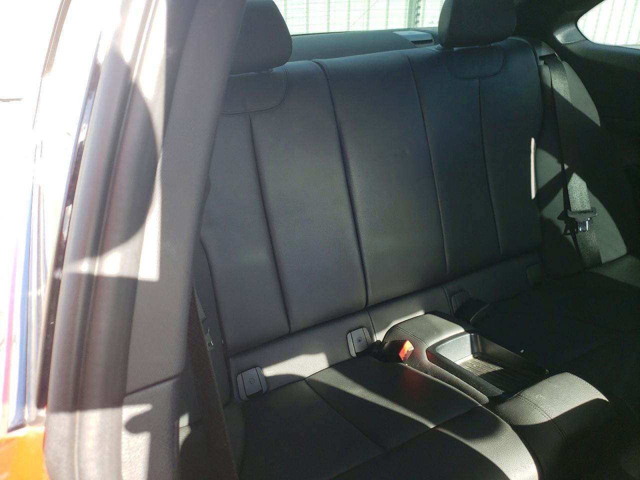 VIN WBA2J7C53JVD60552 2018 BMW M240XI