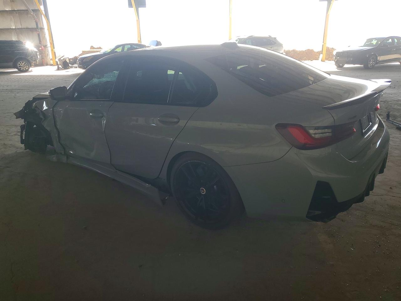 VIN 3MW49FF08P8C90339 2023 BMW M340XI