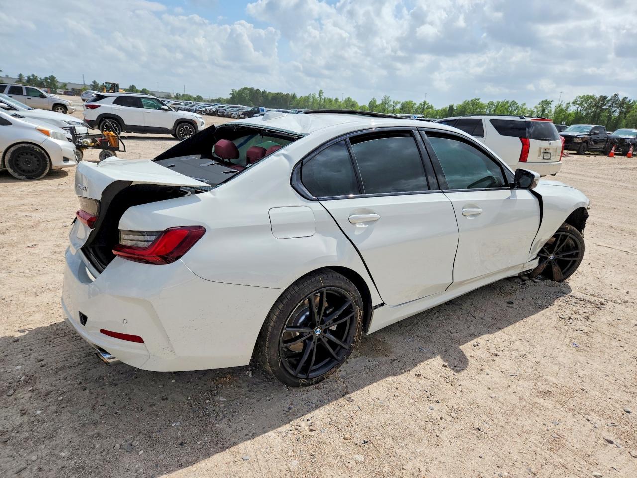 VIN 3MW69FF09P8D46796 2023 BMW 330I XDRIVE 4DR AWD