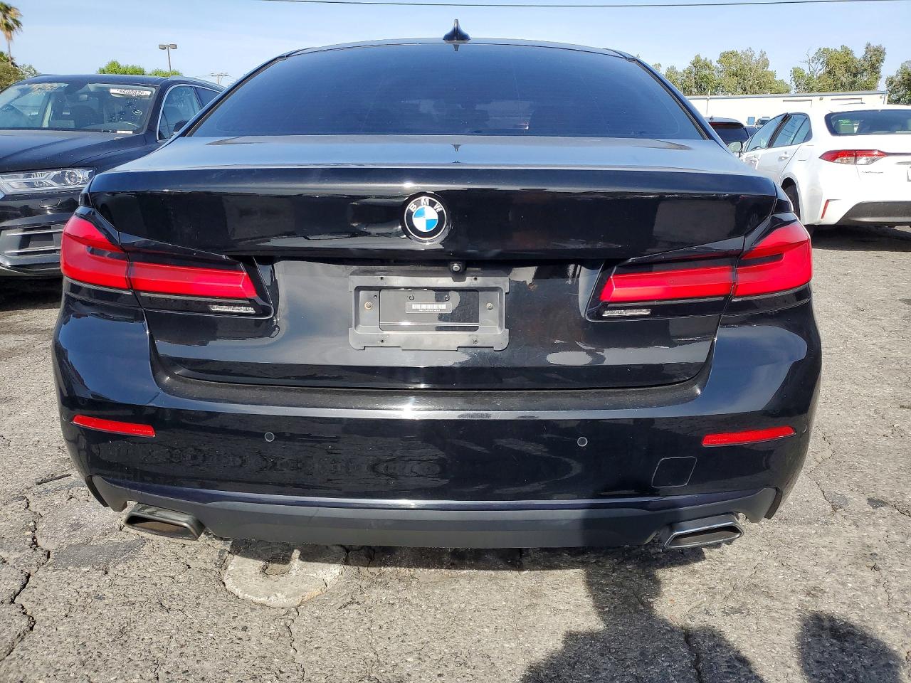 VIN WBA13AG02MCF46245 2021 BMW 530E