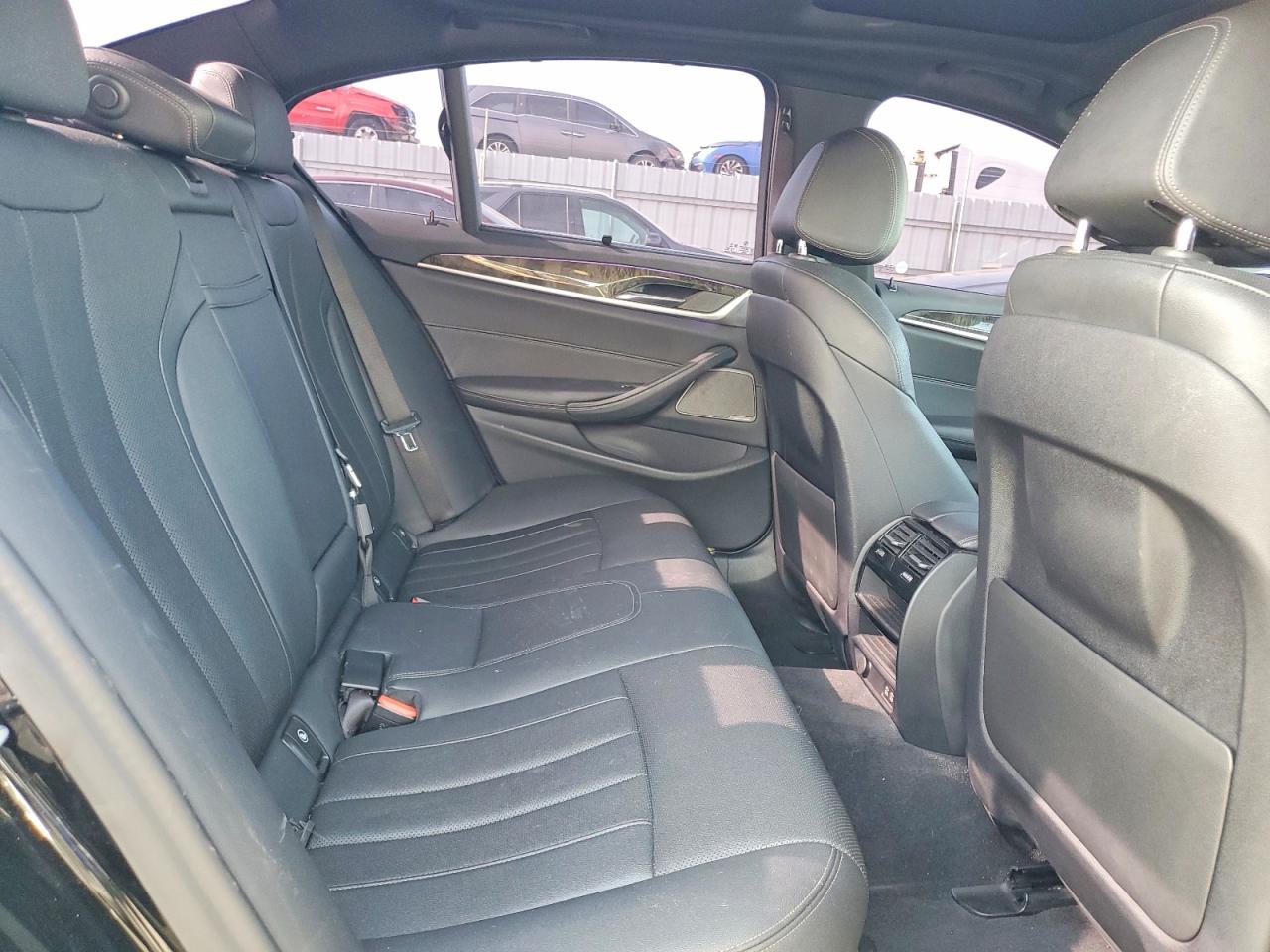 VIN WBA13AG02MCF46245 2021 BMW 530E