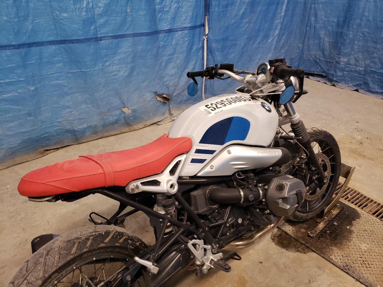 VIN WB10J430XJZ796606 2018 BMW R NINE T U