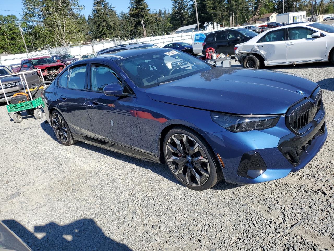VIN WBA13FK06SCT74610 2025 BMW 550 XE