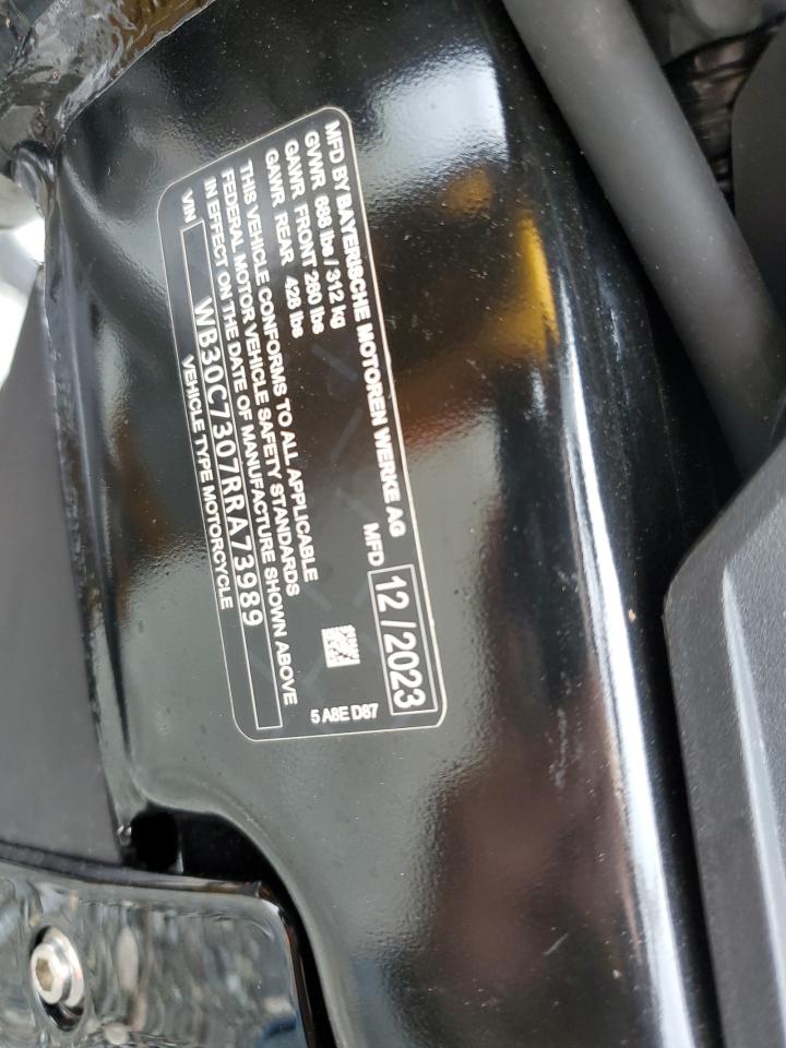 VIN WB30C7307RRA73989 2024 BMW CE 02