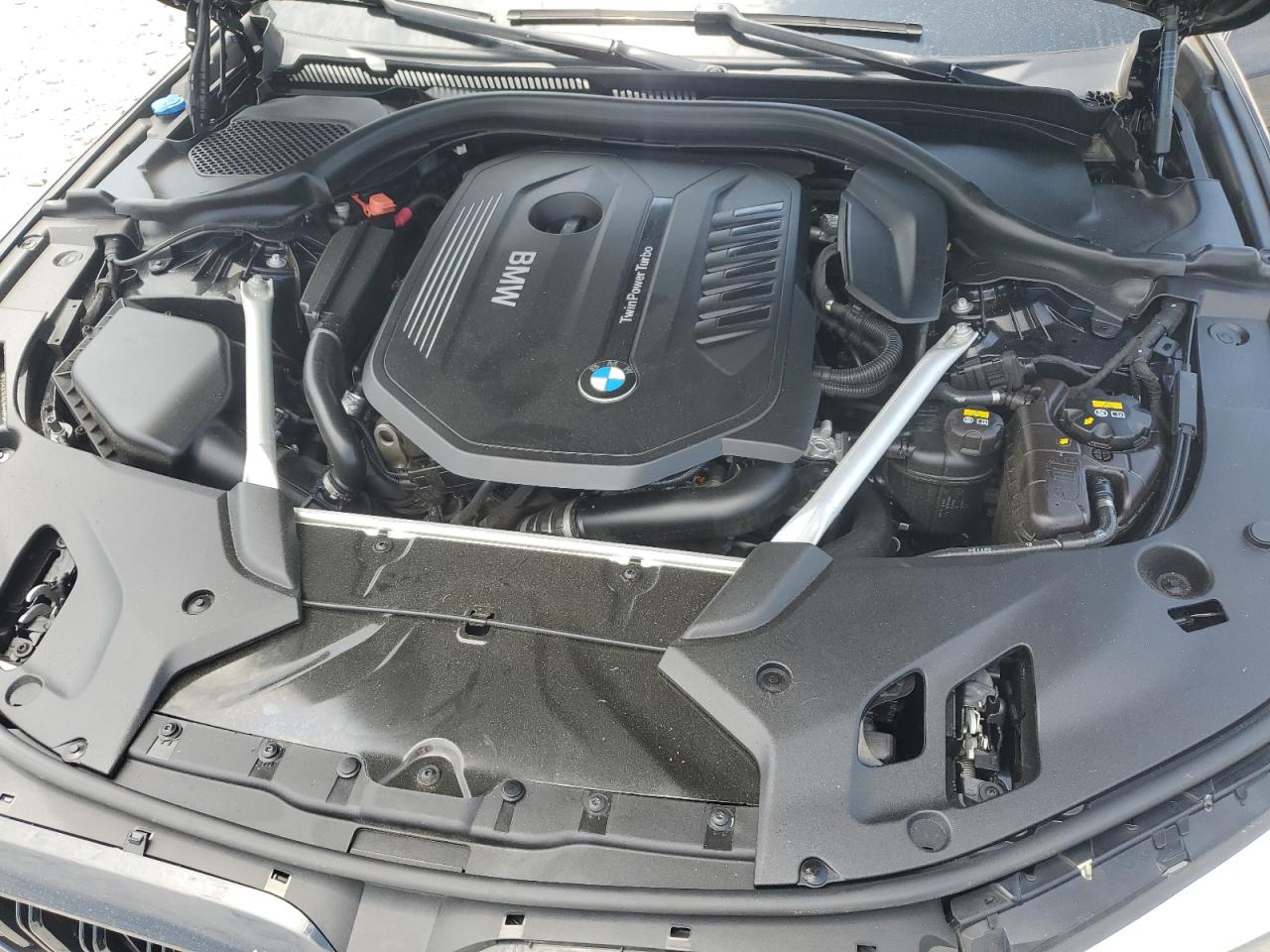 VIN WBAJE5C58JWA95464 2018 BMW 540 I