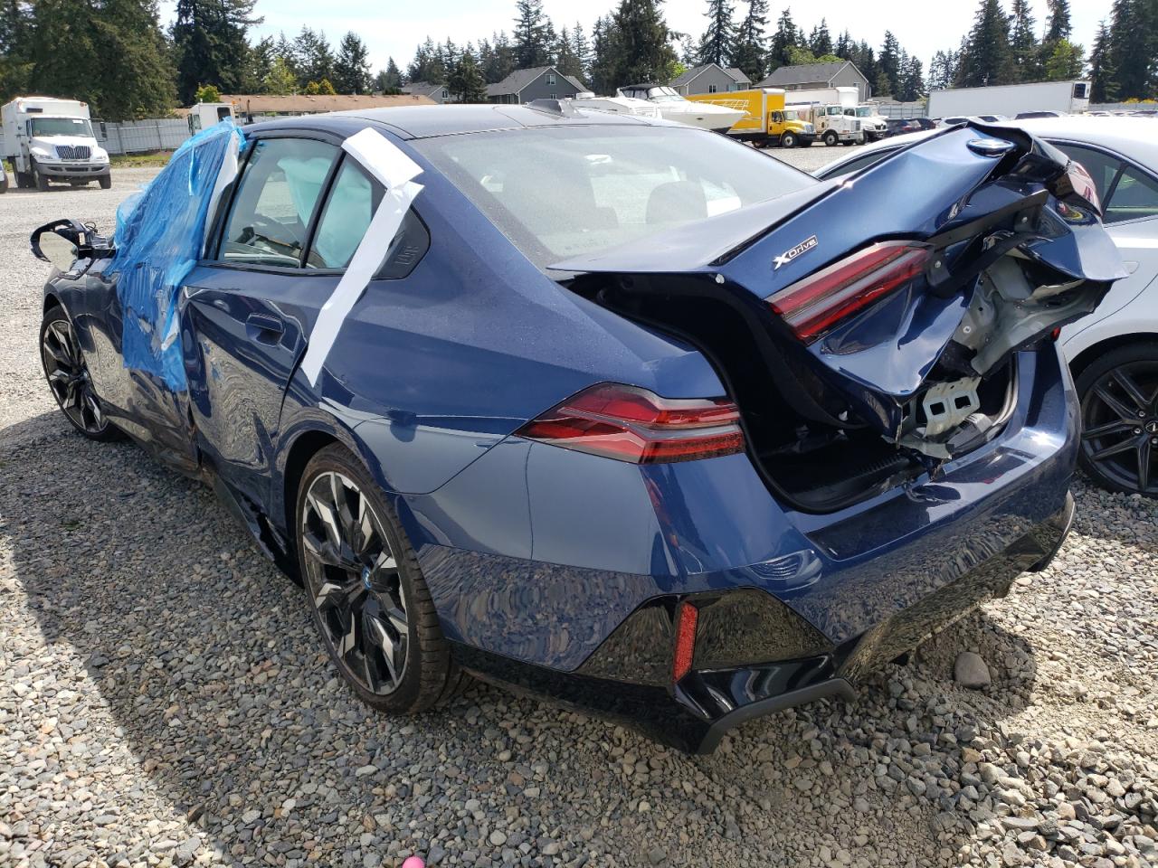 VIN WBA13FK06SCT74610 2025 BMW 550 XE